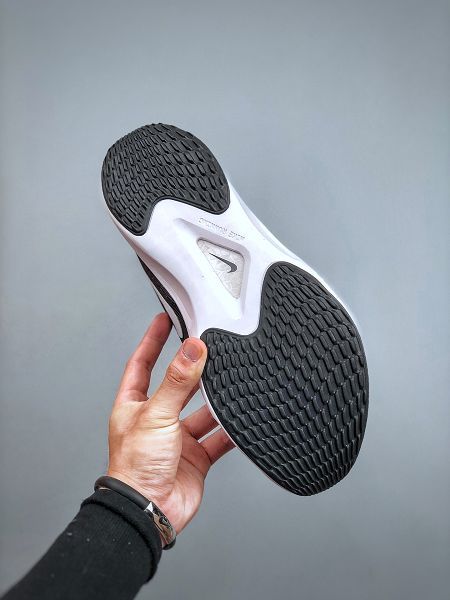 Nike Zoom Fly 5 2022新款 輕盈耐穿泡綿男女款慢跑鞋