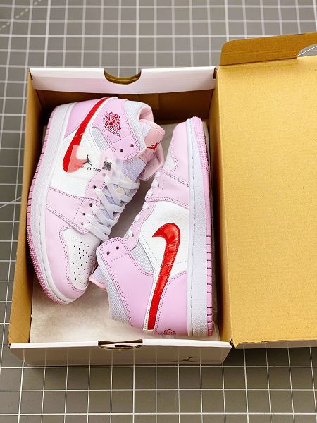 Air Jordan 1 Mid 2023新款 喬丹1代女款籃球鞋