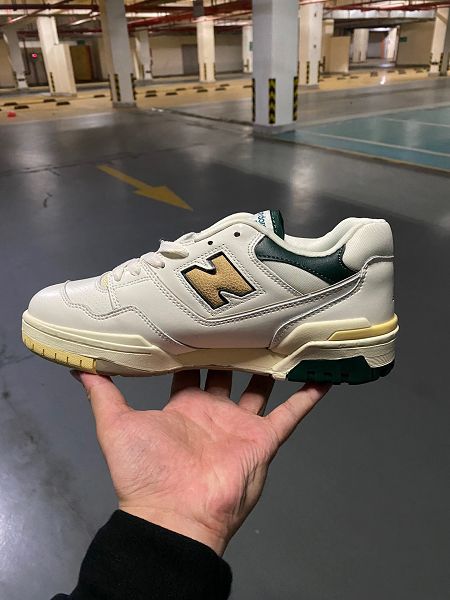 New Balance 550 2022新款 男女款簡約復古運動鞋