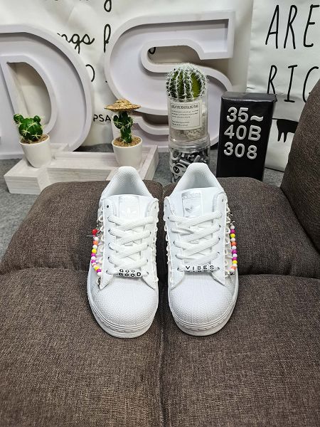 Adidas Originals Superstar W 2023新款 貝殼頭經典女款休閒運動小白板鞋