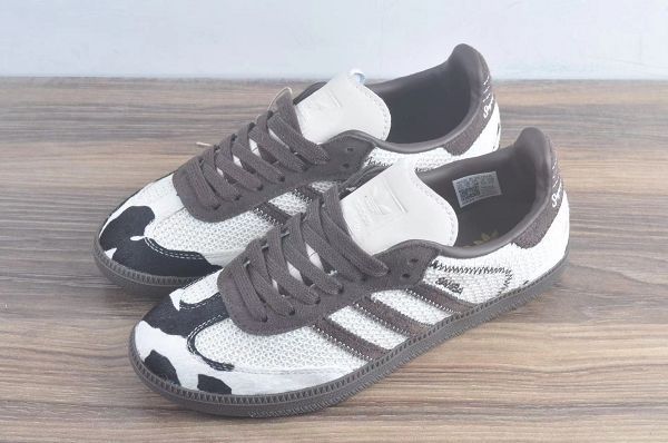 Notitle x Adidas Originals Samba OG Cow 桑巴舞系列 全新男女款聯名米白黑棕奶牛藍低幫休閒運動板鞋