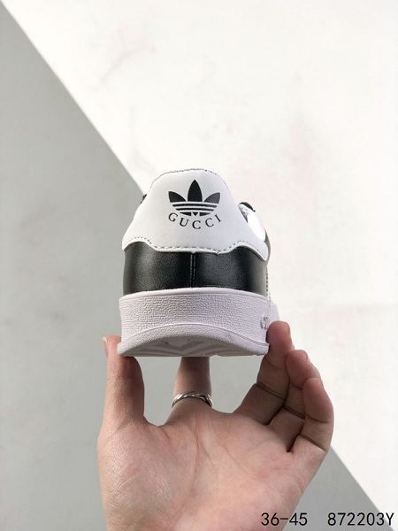 Adidas Originals Gazelle 2022新款 羚羊系列低幫復古男女款運動板鞋