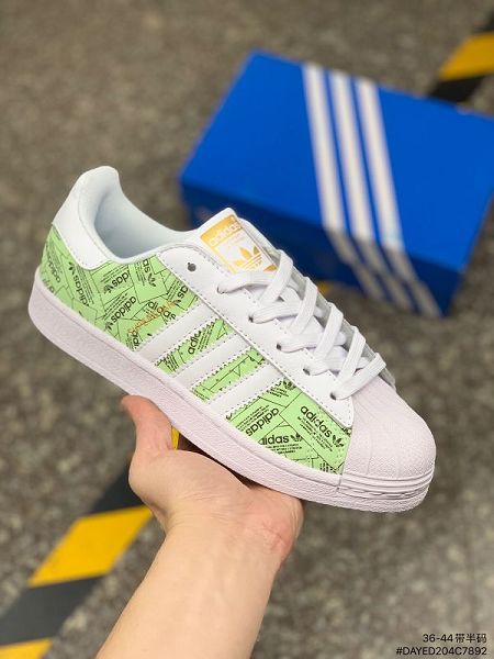 Adidas Superstar 2021新款 男女款貝殼頭反光文字品牌標休閑運動板鞋 帶半碼