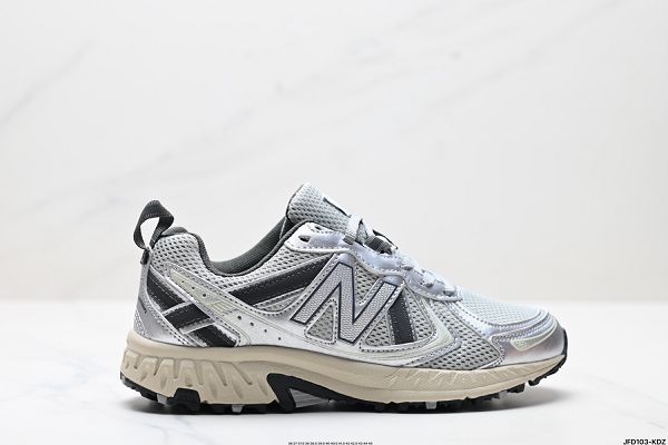 New Balance 410 2025新款男女運動鞋復古銀灰輕便透氣休閒老爹鞋